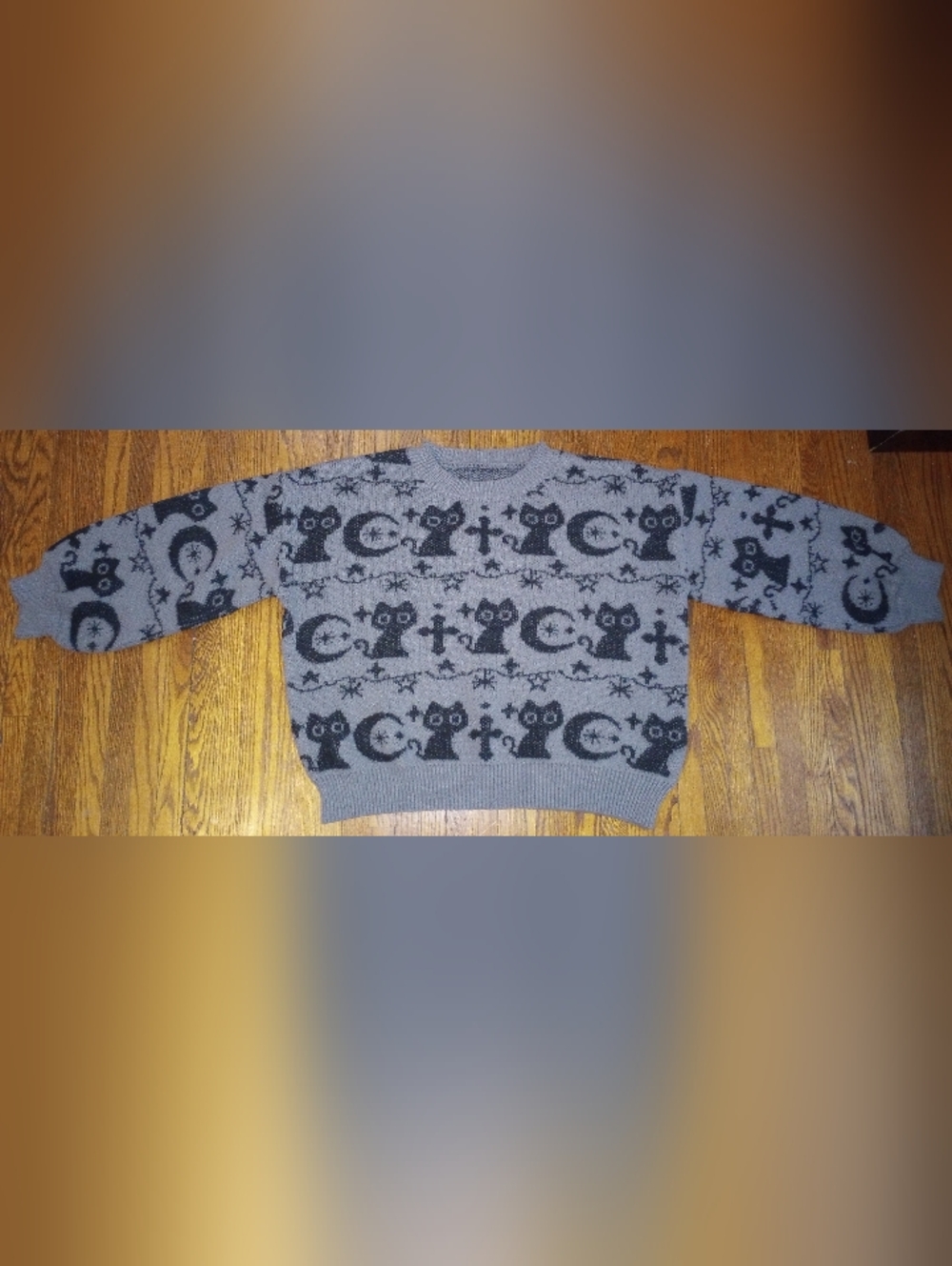 Romwe Gray Knit Sweater with Black Celestial Cat Pattern, Size L
